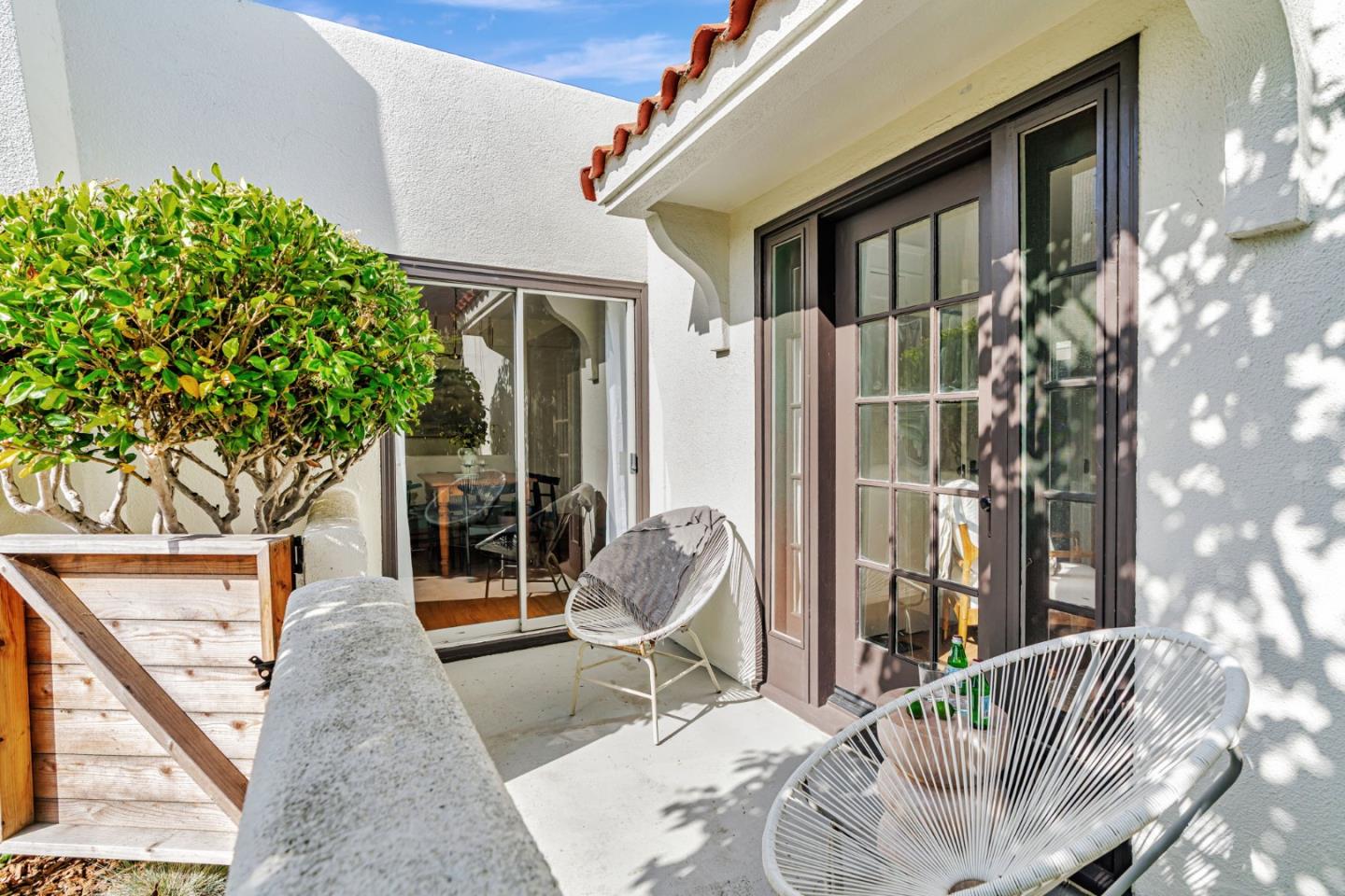 Detail Gallery Image 40 of 65 For 501 7th St, Pacific Grove,  CA 93950 - 2 Beds | 2 Baths