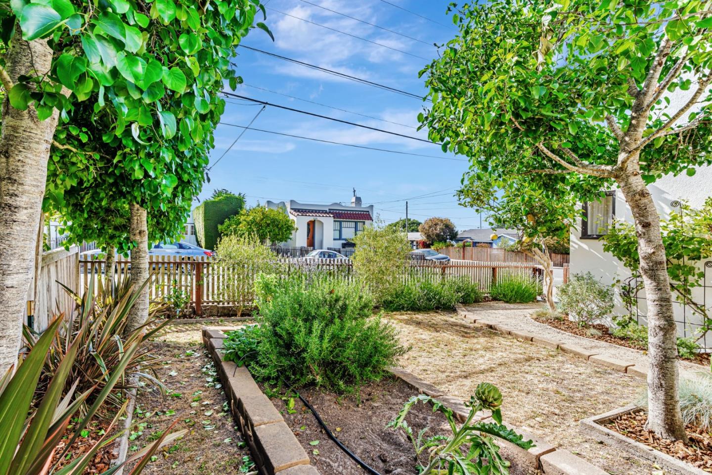 Detail Gallery Image 42 of 65 For 501 7th St, Pacific Grove,  CA 93950 - 2 Beds | 2 Baths