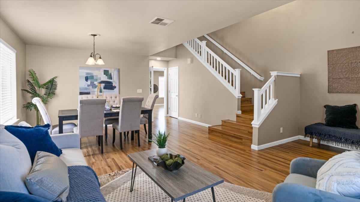 Detail Gallery Image 4 of 50 For 717 Mallard Dr, Los Banos,  CA 93635 - 6 Beds | 3 Baths