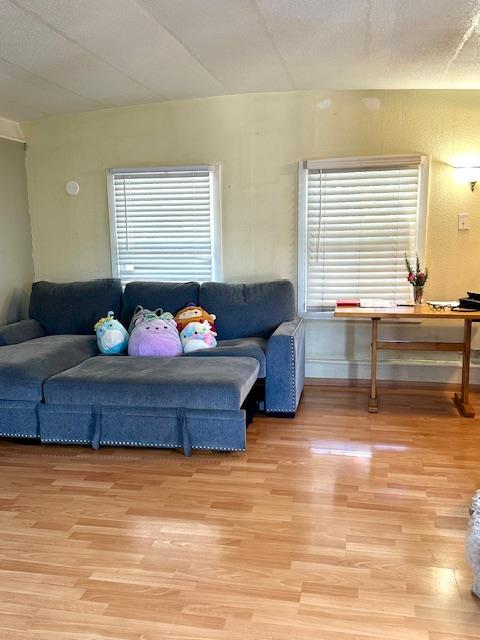 Detail Gallery Image 9 of 20 For 655 S. 34th St #15,  San Jose,  CA 95116 - 3 Beds | 2 Baths