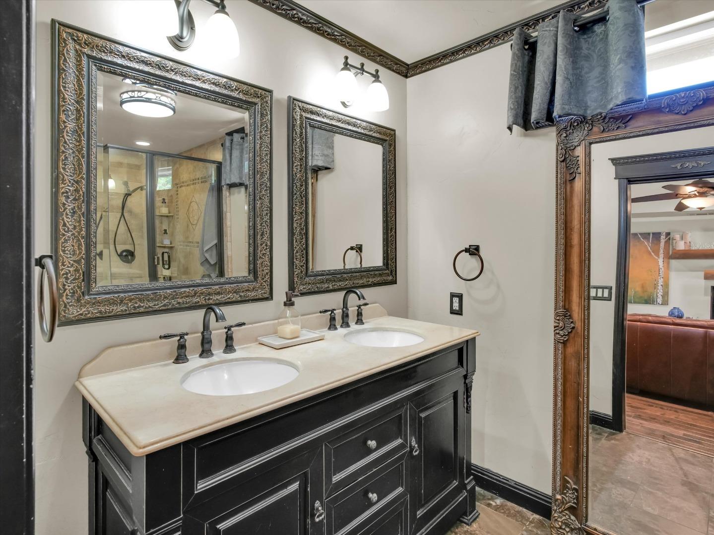 Detail Gallery Image 17 of 51 For 2259 S Ham Ln, Lodi,  CA 95242 - 4 Beds | 3 Baths