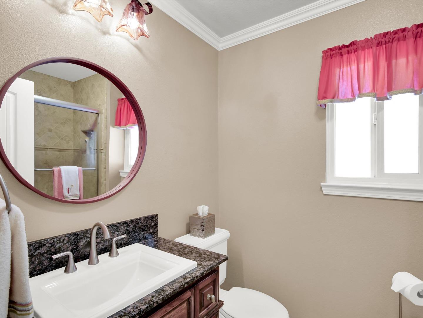 Detail Gallery Image 24 of 51 For 2259 S Ham Ln, Lodi,  CA 95242 - 4 Beds | 3 Baths