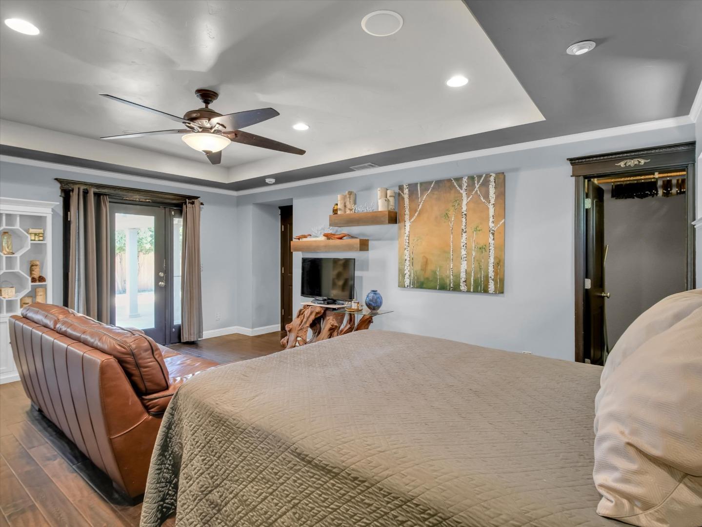 Detail Gallery Image 35 of 51 For 2259 S Ham Ln, Lodi,  CA 95242 - 4 Beds | 3 Baths