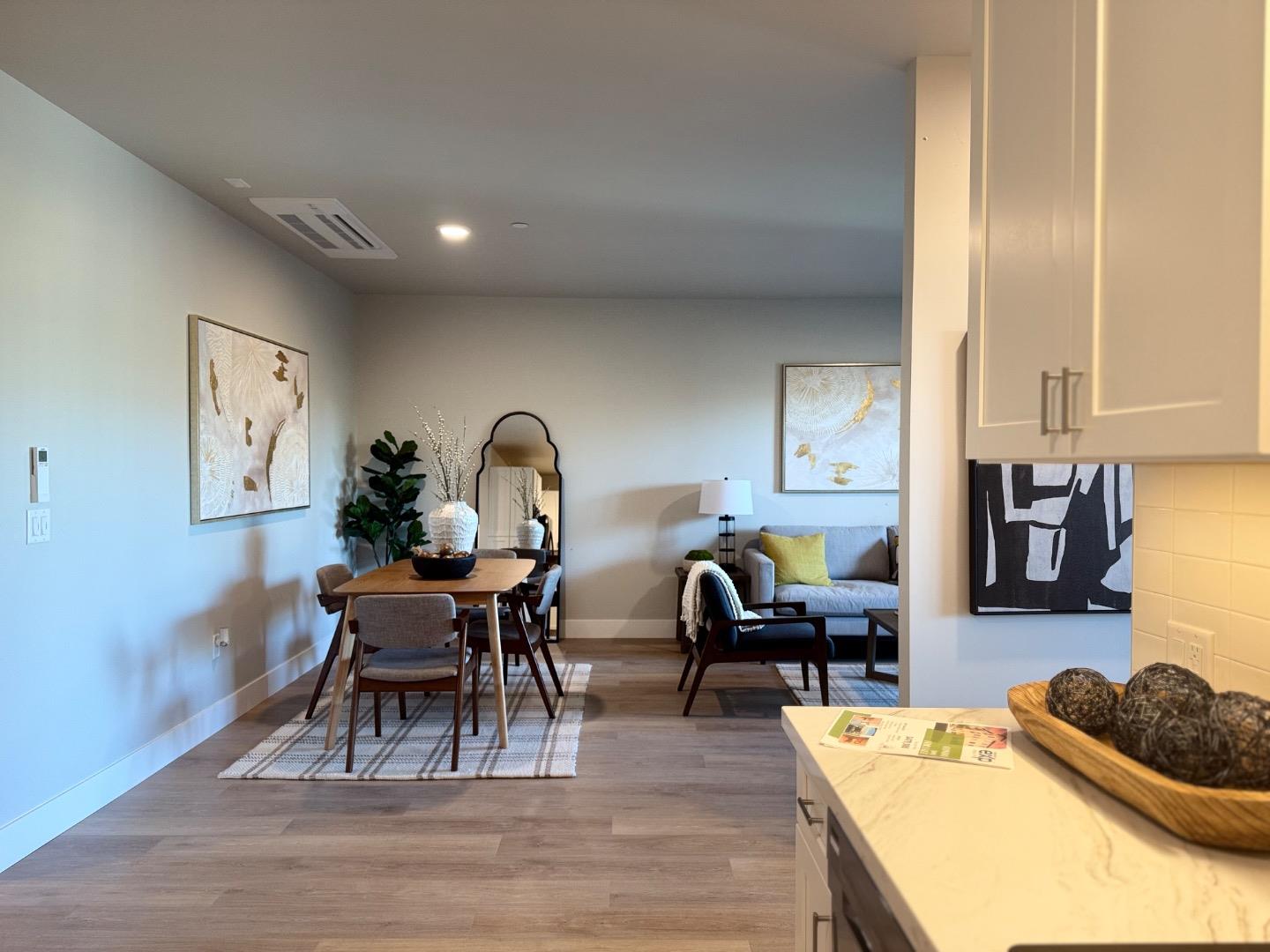 Detail Gallery Image 4 of 17 For 400 San Benito St #309,  Hollister,  CA 95023 - 1 Beds | 1 Baths