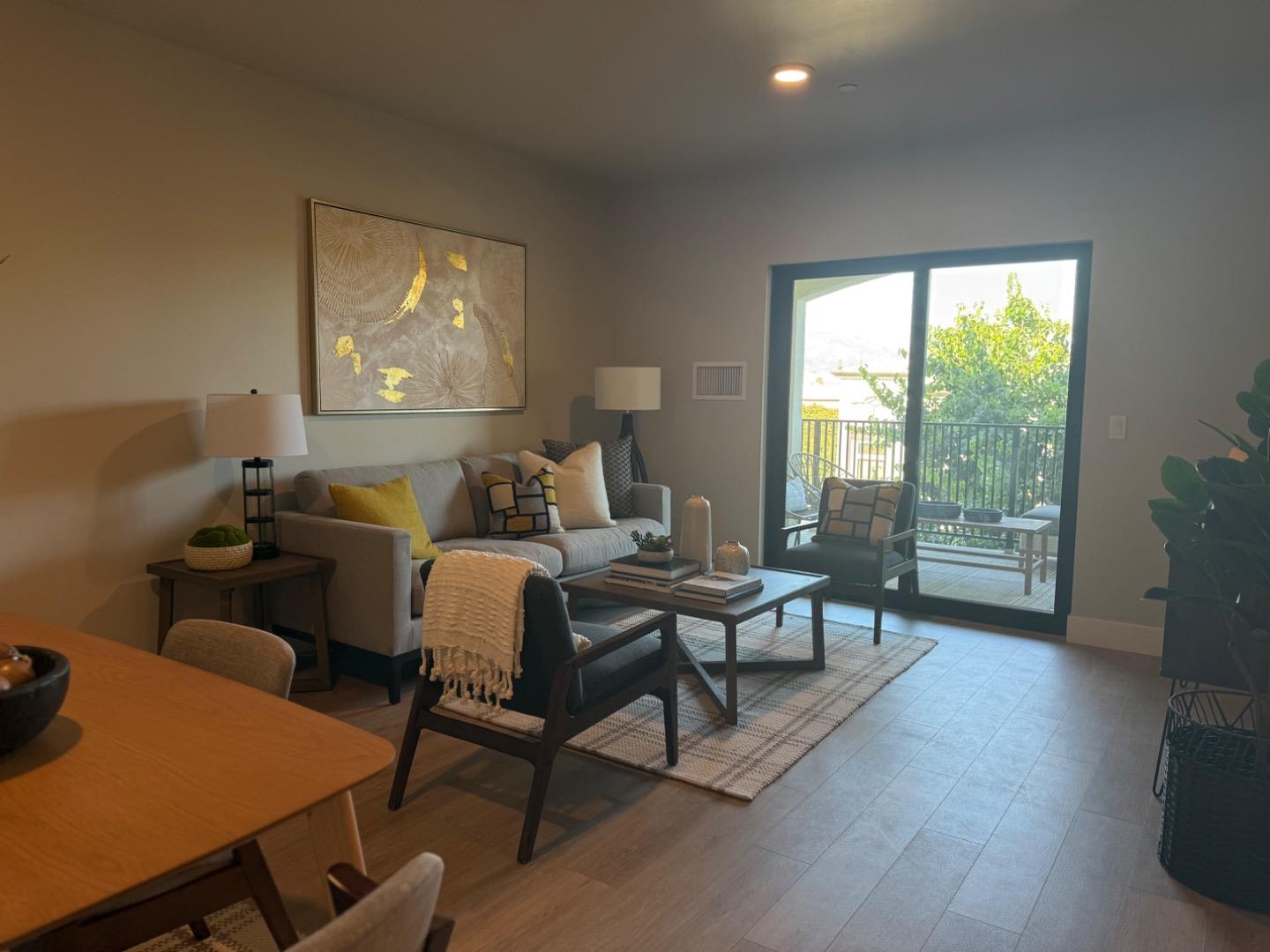 Detail Gallery Image 8 of 17 For 400 San Benito St #309,  Hollister,  CA 95023 - 1 Beds | 1 Baths