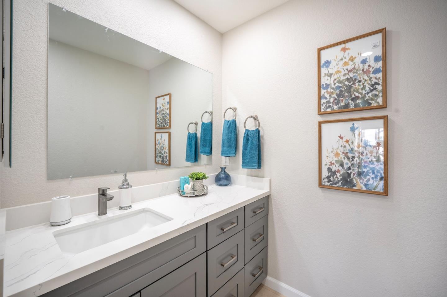 Detail Gallery Image 15 of 26 For 63 Rancho Dr, San Jose,  CA 95111 - 2 Beds | 2 Baths