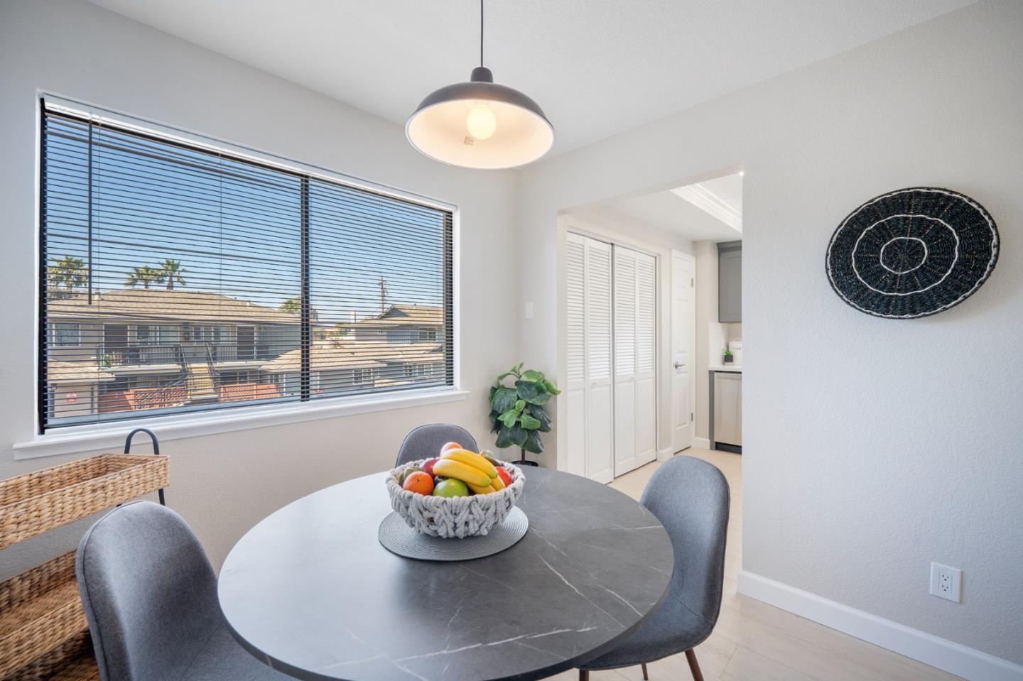 Detail Gallery Image 7 of 26 For 63 Rancho Dr, San Jose,  CA 95111 - 2 Beds | 2 Baths