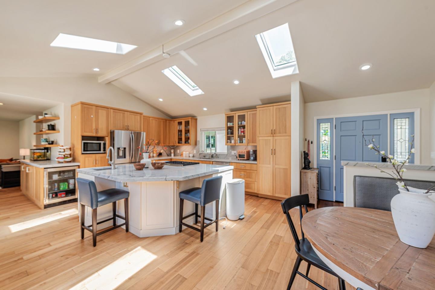 Detail Gallery Image 15 of 69 For 1151 Doralee Way, San Jose,  CA 95125 - 4 Beds | 2/1 Baths