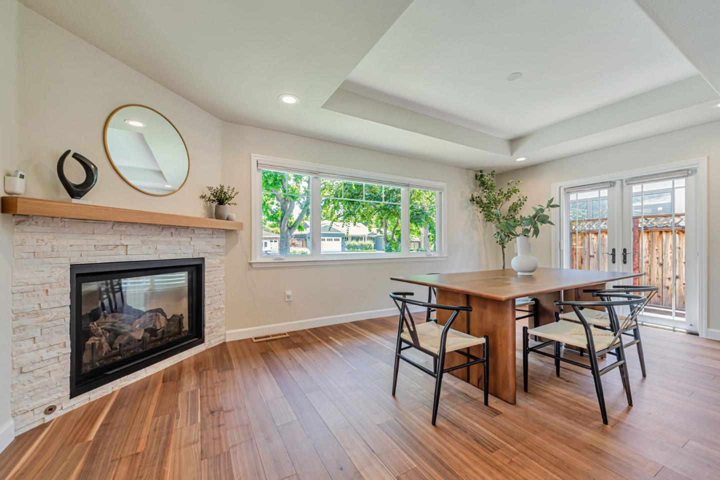 Detail Gallery Image 17 of 69 For 1151 Doralee Way, San Jose,  CA 95125 - 4 Beds | 2/1 Baths