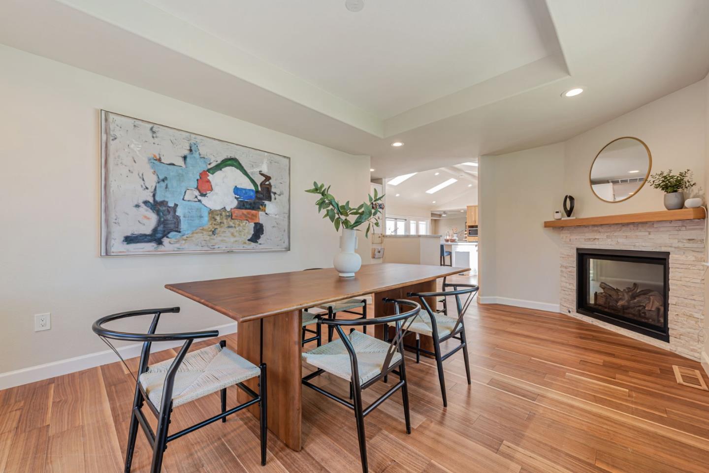 Detail Gallery Image 18 of 69 For 1151 Doralee Way, San Jose,  CA 95125 - 4 Beds | 2/1 Baths