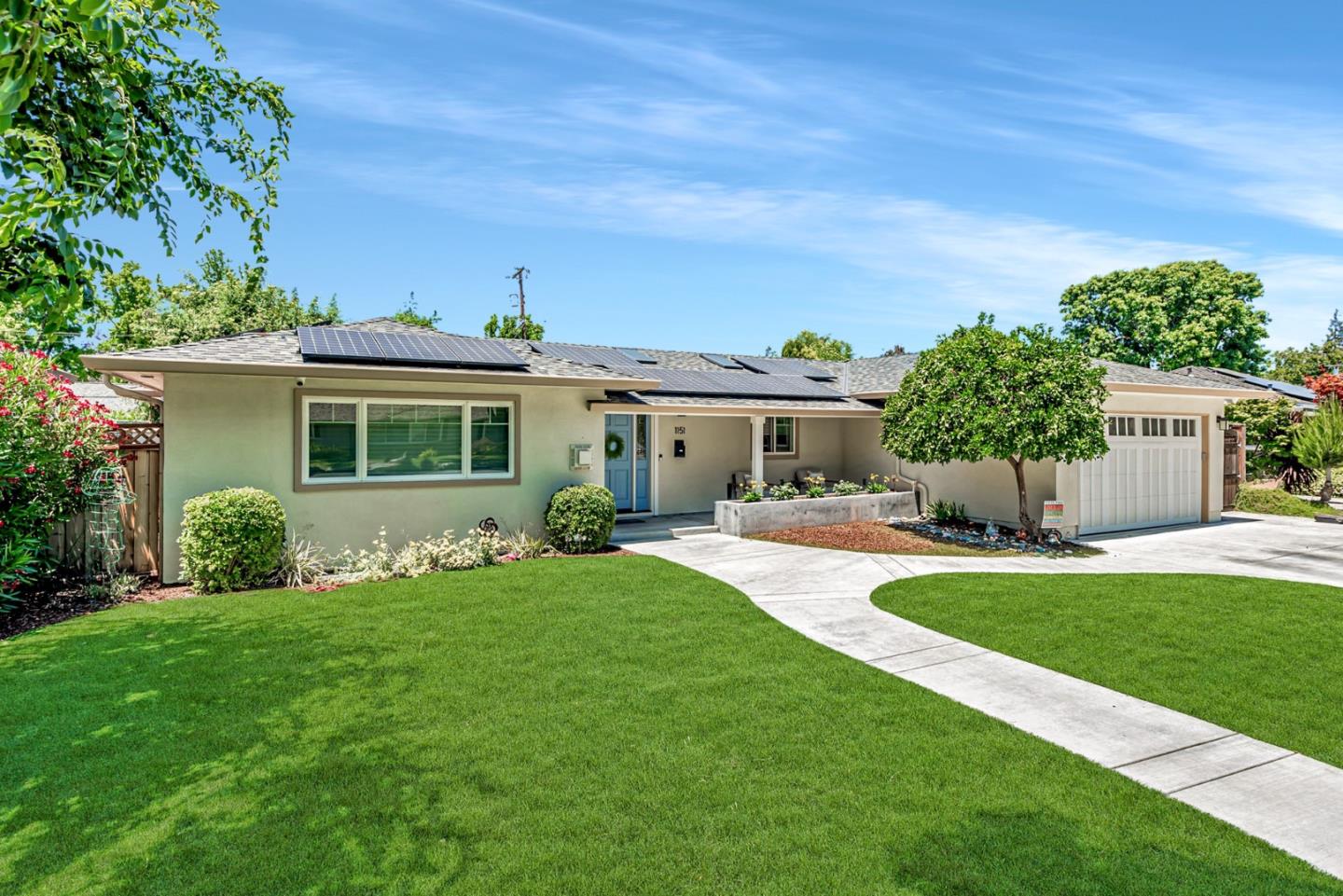 Detail Gallery Image 2 of 69 For 1151 Doralee Way, San Jose,  CA 95125 - 4 Beds | 2/1 Baths