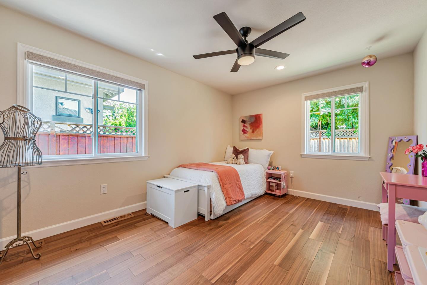 Detail Gallery Image 30 of 69 For 1151 Doralee Way, San Jose,  CA 95125 - 4 Beds | 2/1 Baths