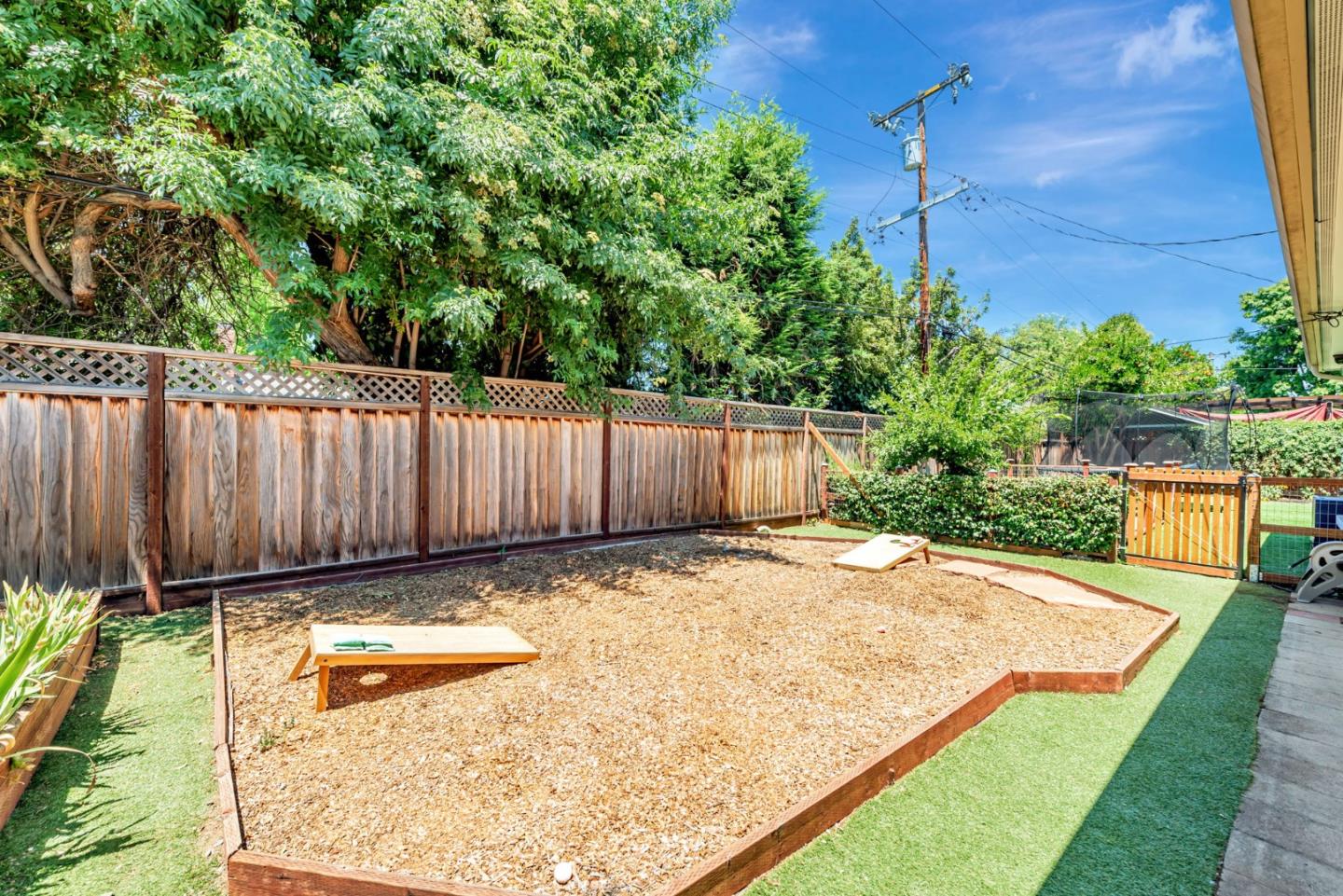 Detail Gallery Image 41 of 69 For 1151 Doralee Way, San Jose,  CA 95125 - 4 Beds | 2/1 Baths