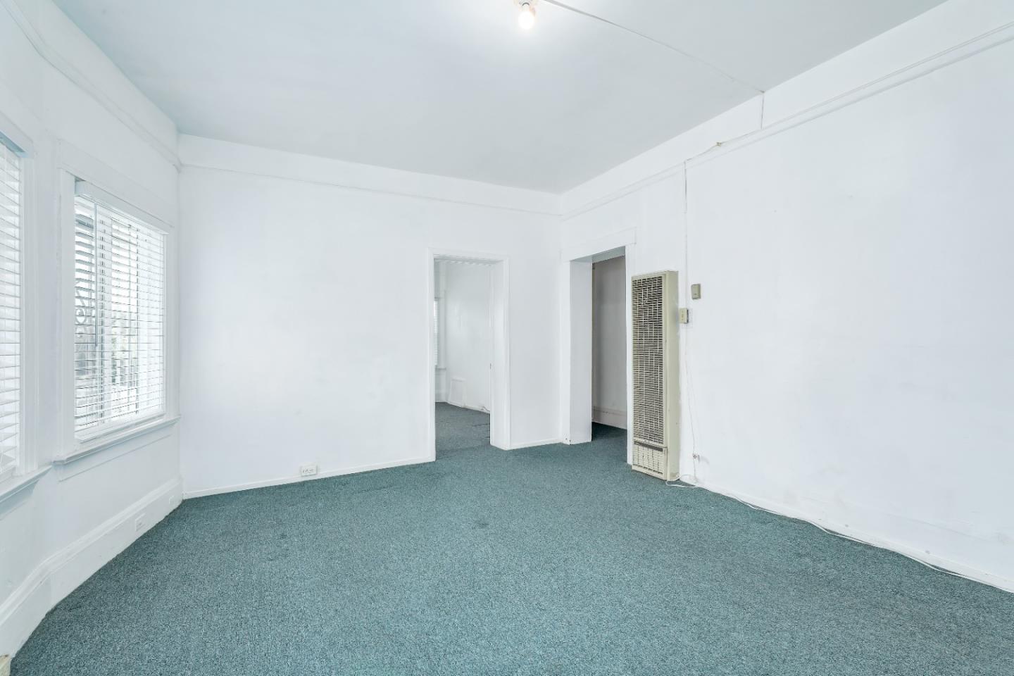 Detail Gallery Image 13 of 42 For 2737 12th Ave, Oakland,  CA 94606 - – Beds | – Baths