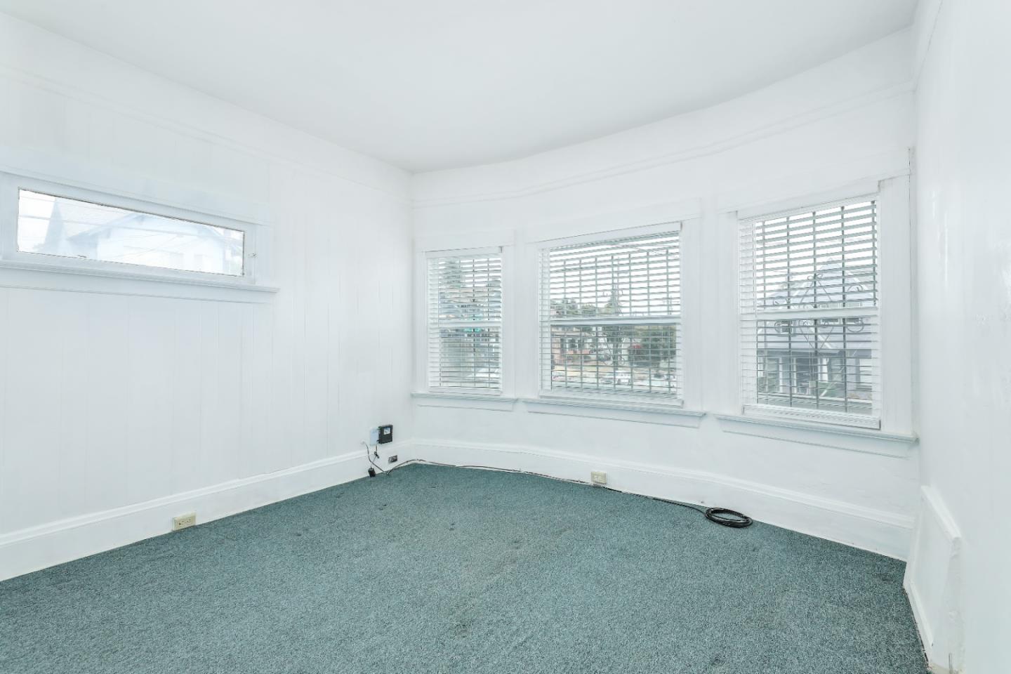 Detail Gallery Image 20 of 42 For 2737 12th Ave, Oakland,  CA 94606 - – Beds | – Baths