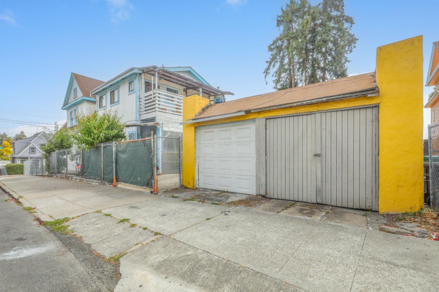 Detail Gallery Image 30 of 42 For 2737 12th Ave, Oakland,  CA 94606 - – Beds | – Baths