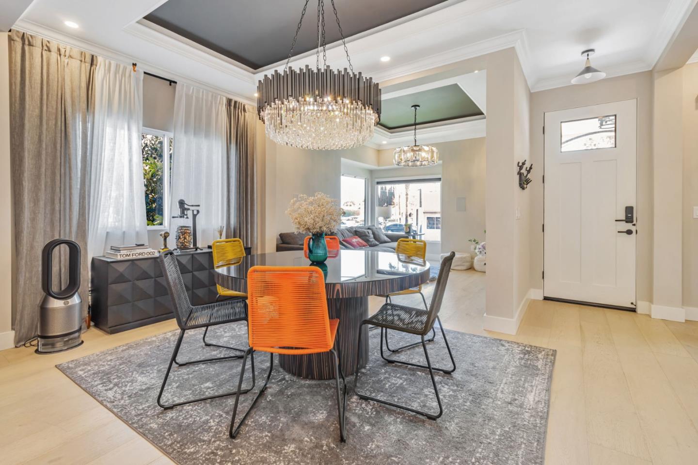Detail Gallery Image 11 of 38 For 209 Race St, San Jose,  CA 95126 - 4 Beds | 2/1 Baths