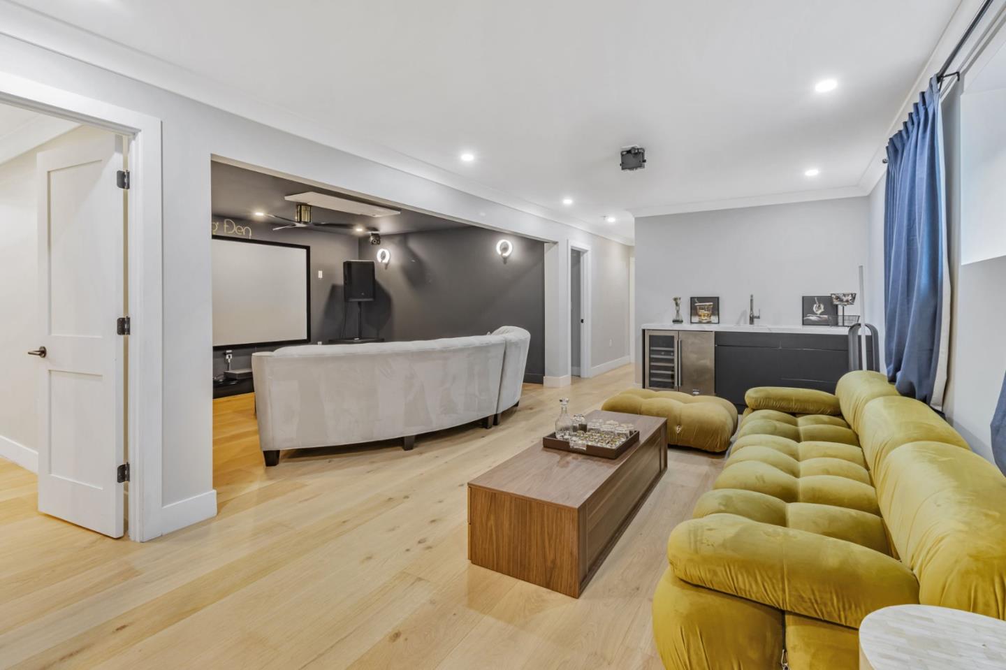 Detail Gallery Image 16 of 38 For 209 Race St, San Jose,  CA 95126 - 4 Beds | 2/1 Baths