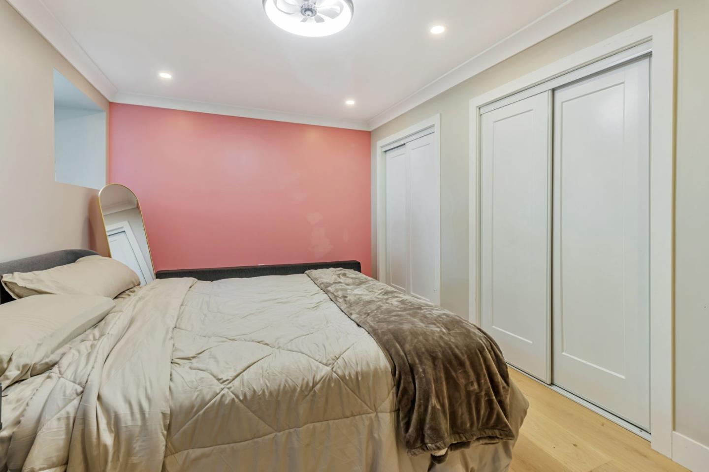 Detail Gallery Image 28 of 38 For 209 Race St, San Jose,  CA 95126 - 4 Beds | 2/1 Baths