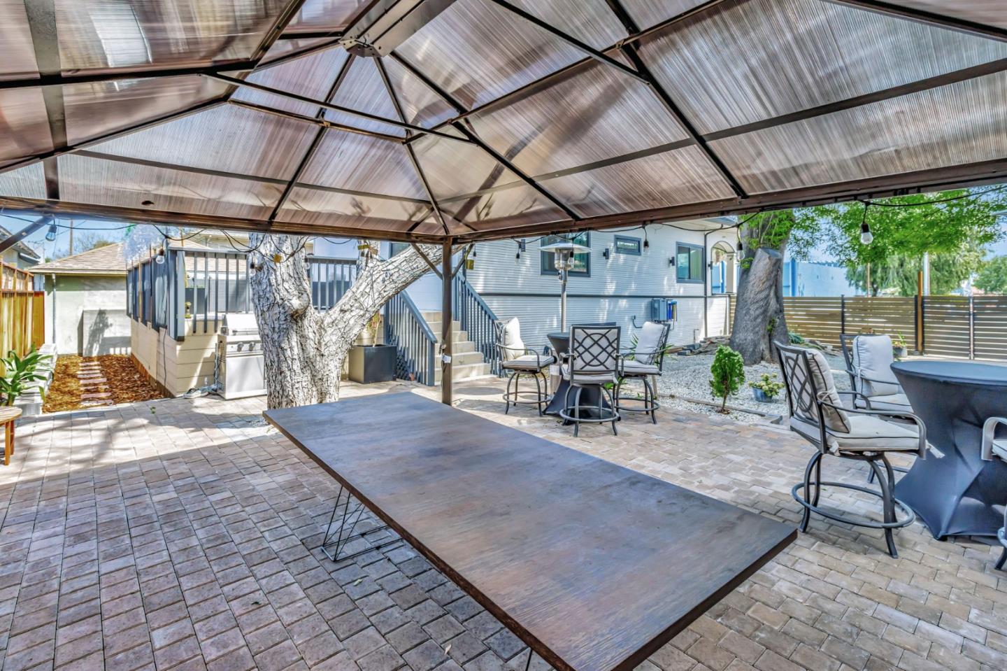Detail Gallery Image 33 of 38 For 209 Race St, San Jose,  CA 95126 - 4 Beds | 2/1 Baths