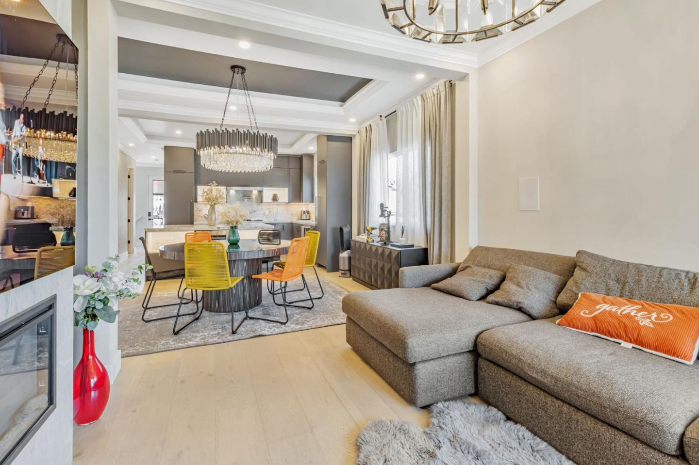 Detail Gallery Image 6 of 38 For 209 Race St, San Jose,  CA 95126 - 4 Beds | 2/1 Baths