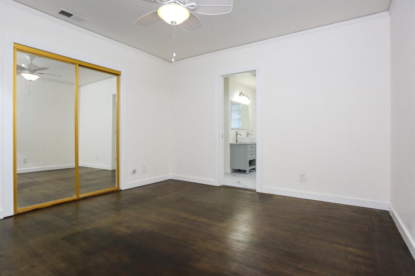 Detail Gallery Image 24 of 41 For 2570 Havenscourt Blvd, Oakland,  CA 94605 - 3 Beds | 2 Baths