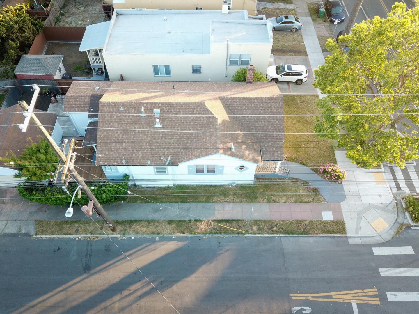 Detail Gallery Image 40 of 41 For 2570 Havenscourt Blvd, Oakland,  CA 94605 - 3 Beds | 2 Baths