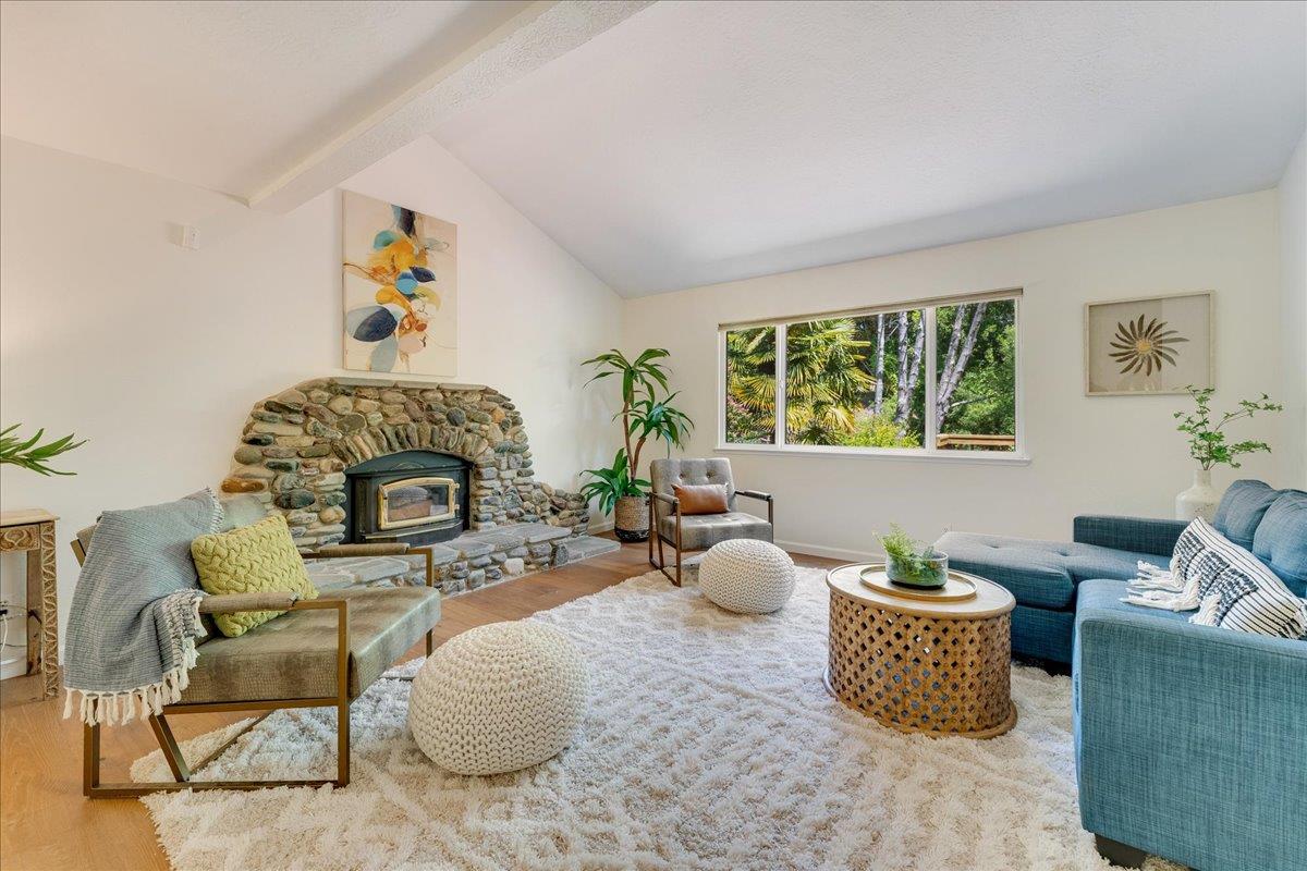 Detail Gallery Image 29 of 43 For 334 Lee St, Santa Cruz,  CA 95060 - 4 Beds | 2/1 Baths