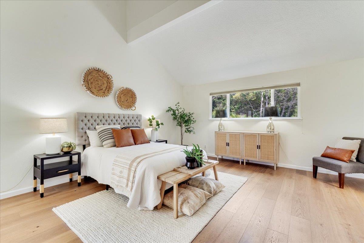 Detail Gallery Image 6 of 43 For 334 Lee St, Santa Cruz,  CA 95060 - 4 Beds | 2/1 Baths