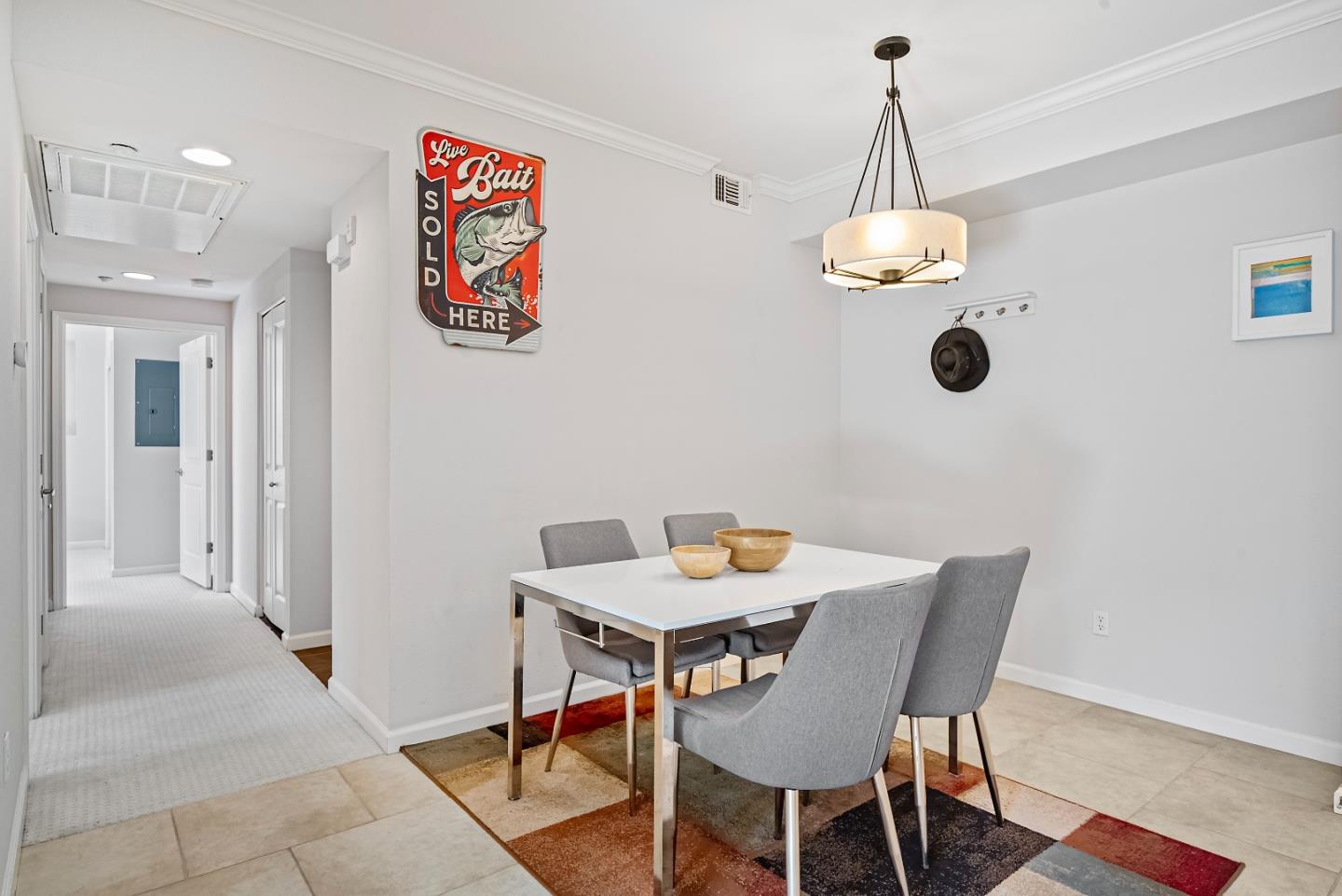 Detail Gallery Image 12 of 34 For 1035 Scotia Ter #202,  Sunnyvale,  CA 94089 - 2 Beds | 2 Baths