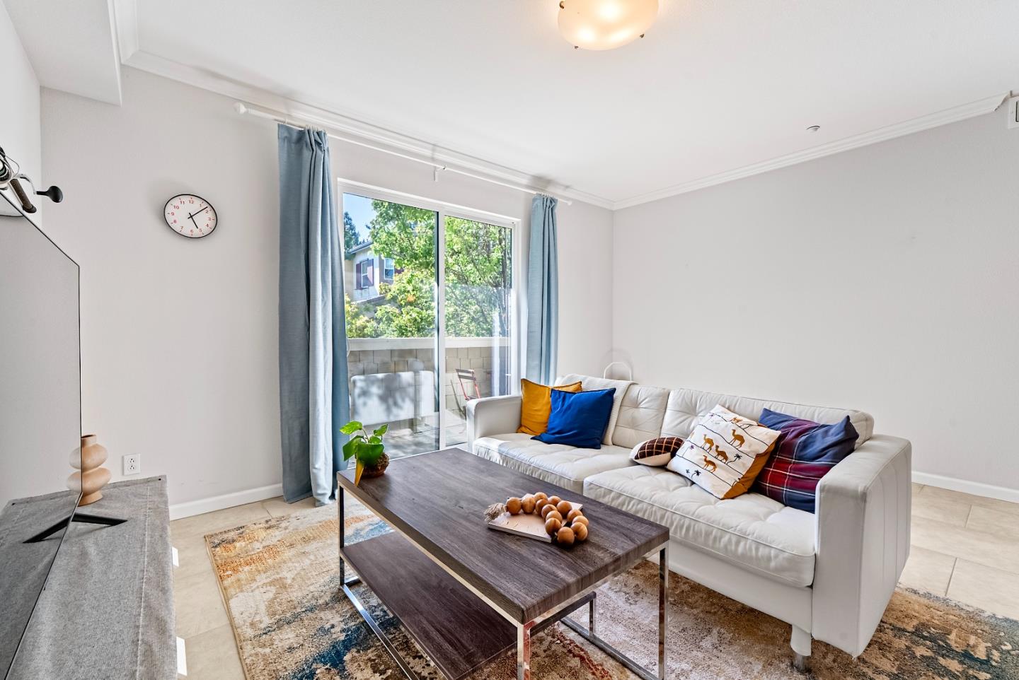 Detail Gallery Image 2 of 34 For 1035 Scotia Ter #202,  Sunnyvale,  CA 94089 - 2 Beds | 2 Baths