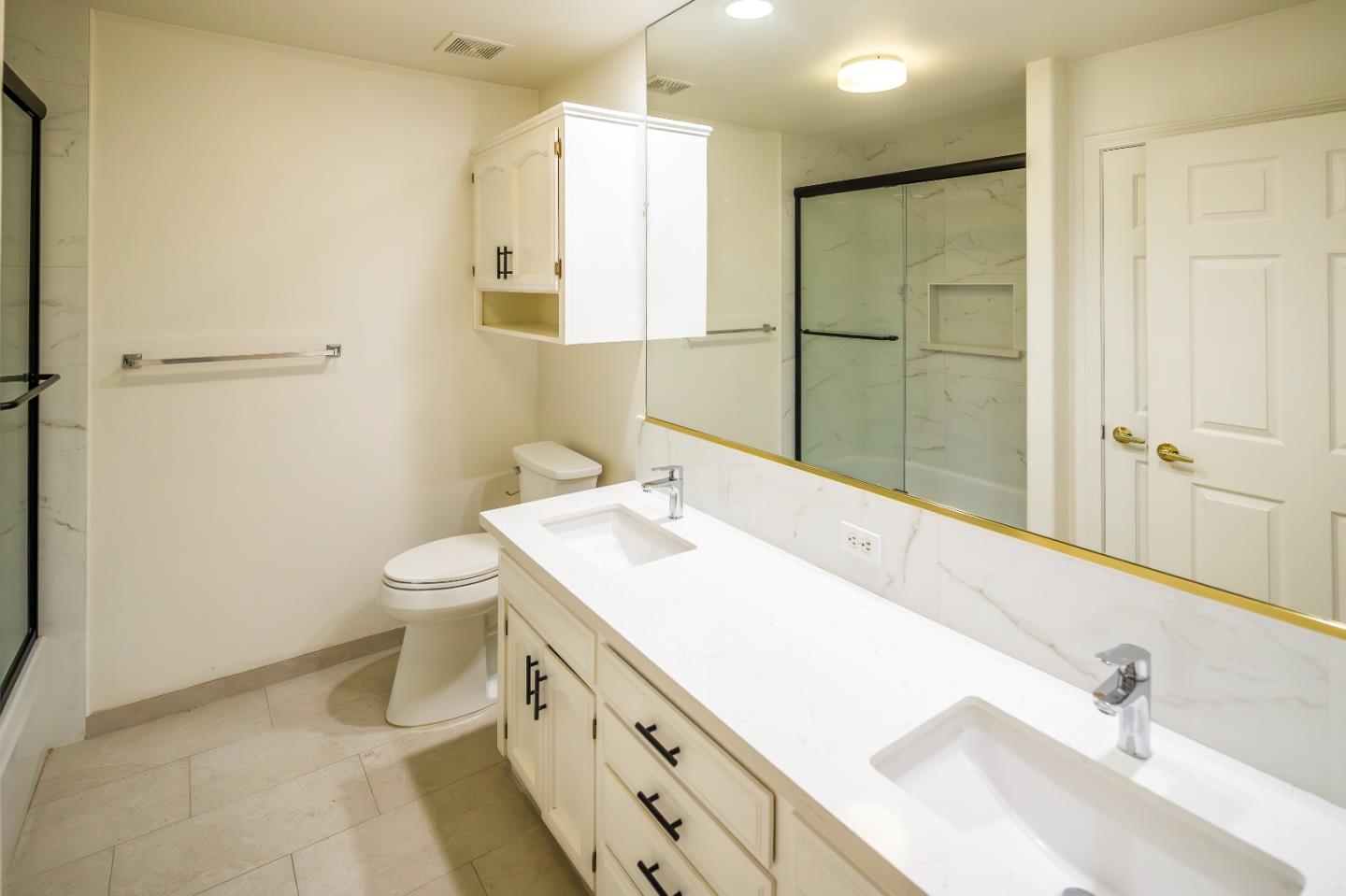 Detail Gallery Image 18 of 31 For 1542 E Alluvial Ave #128,  Fresno,  CA 93720 - 3 Beds | 2 Baths