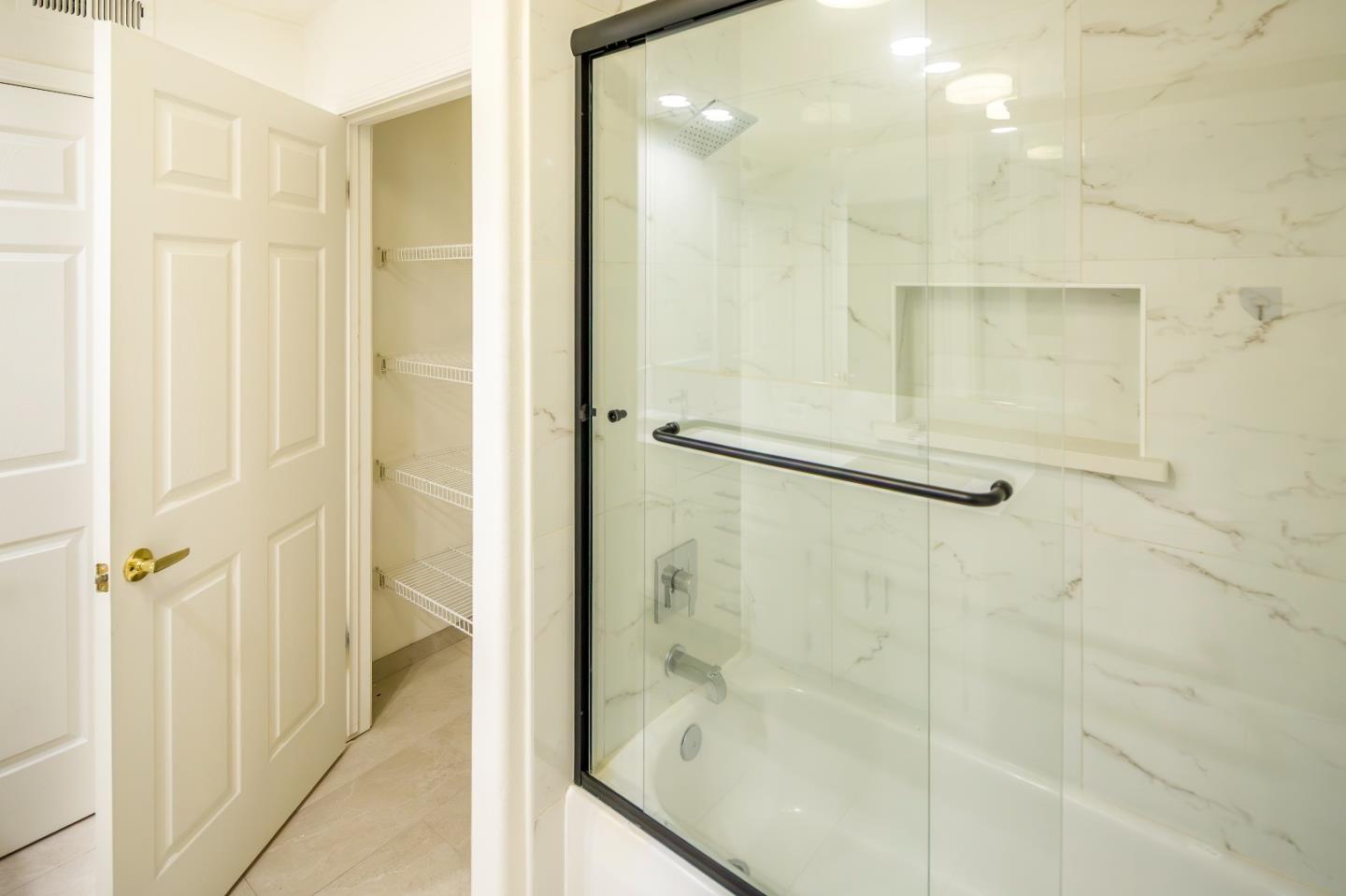Detail Gallery Image 20 of 31 For 1542 E Alluvial Ave #128,  Fresno,  CA 93720 - 3 Beds | 2 Baths