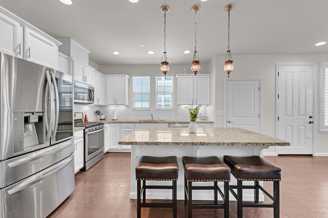 Detail Gallery Image 13 of 52 For 18683 Mcclellan Cir, East Garrison,  CA 93933 - 3 Beds | 2/1 Baths