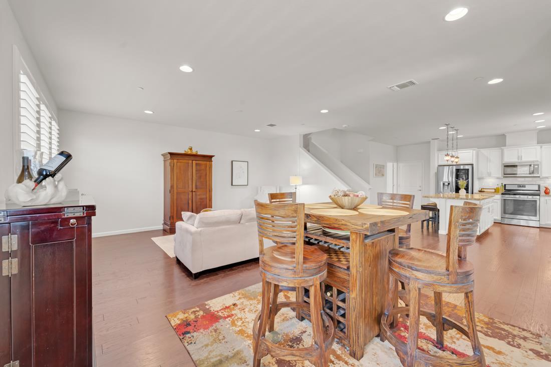 Detail Gallery Image 16 of 52 For 18683 Mcclellan Cir, East Garrison,  CA 93933 - 3 Beds | 2/1 Baths