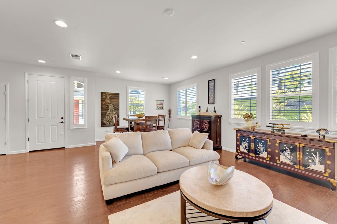 Detail Gallery Image 17 of 52 For 18683 Mcclellan Cir, East Garrison,  CA 93933 - 3 Beds | 2/1 Baths