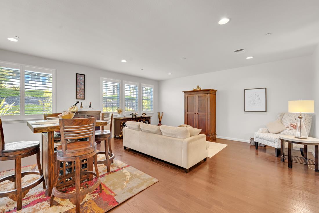 Detail Gallery Image 22 of 52 For 18683 Mcclellan Cir, East Garrison,  CA 93933 - 3 Beds | 2/1 Baths