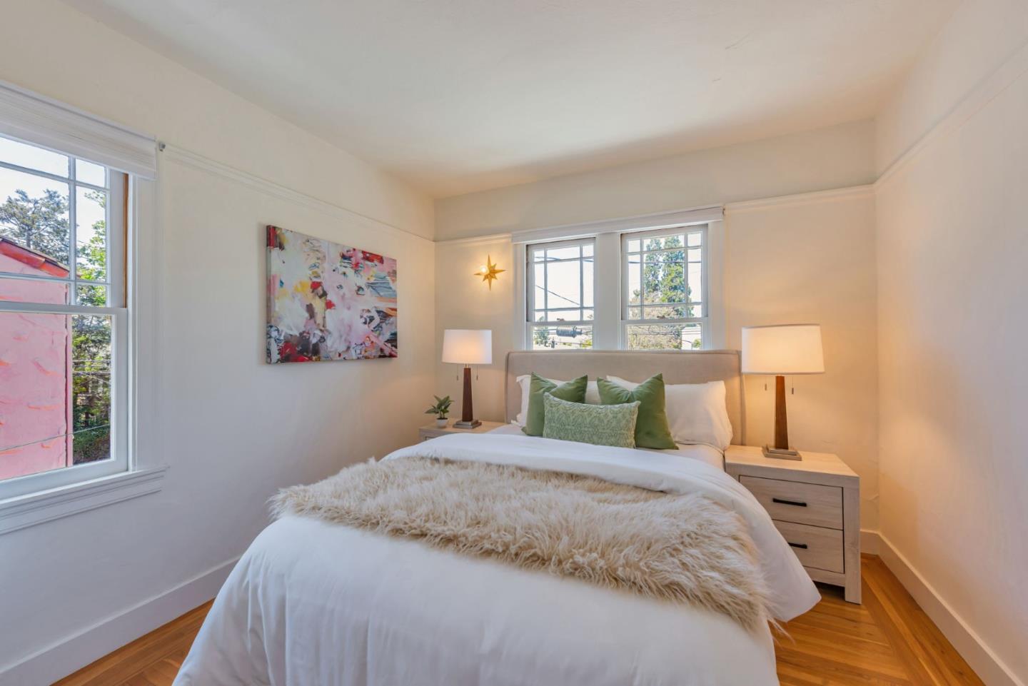 Detail Gallery Image 31 of 45 For 1585 Arch St, Berkeley,  CA 94708 - 2 Beds | 1/1 Baths
