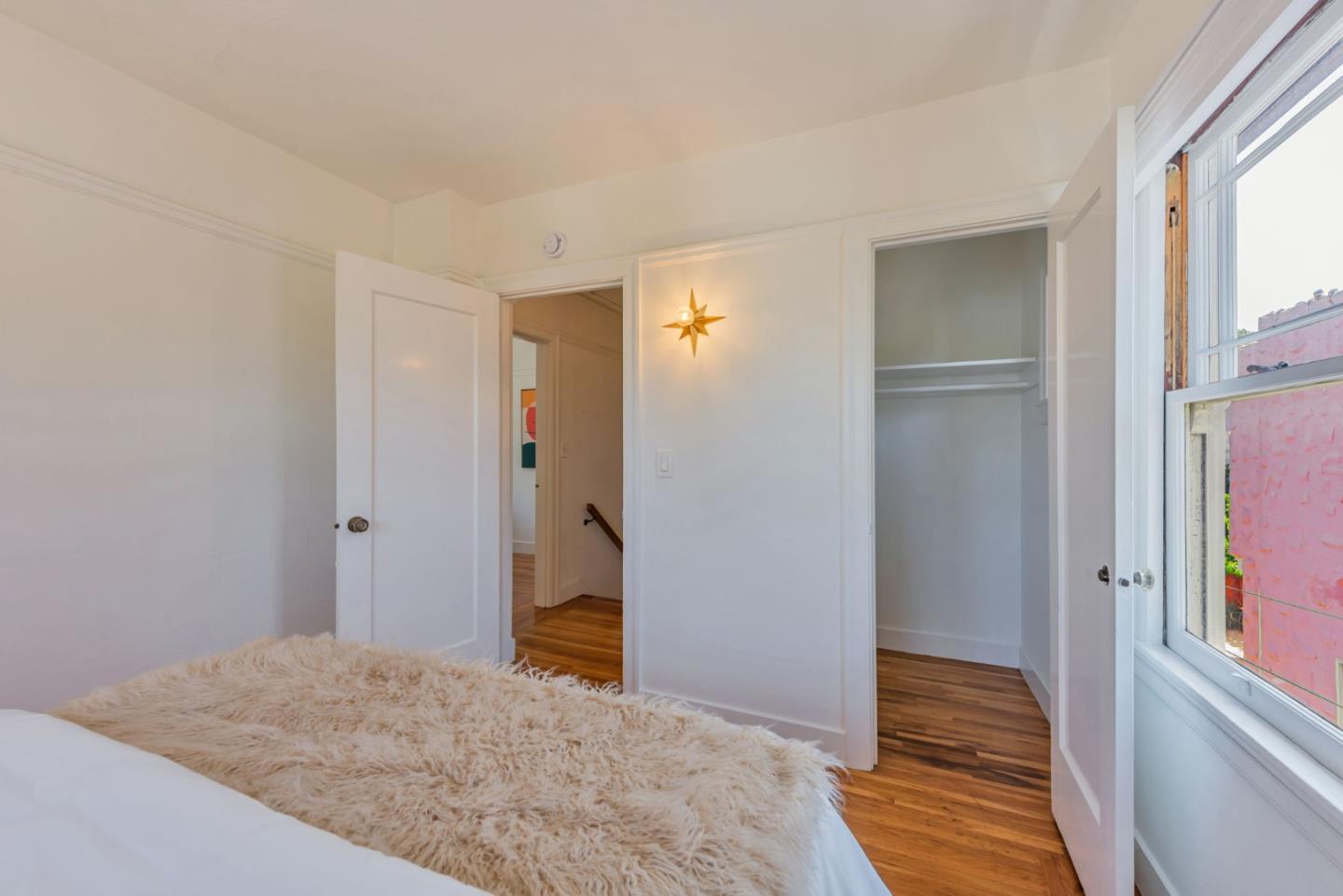 Detail Gallery Image 34 of 45 For 1585 Arch St, Berkeley,  CA 94708 - 2 Beds | 1/1 Baths