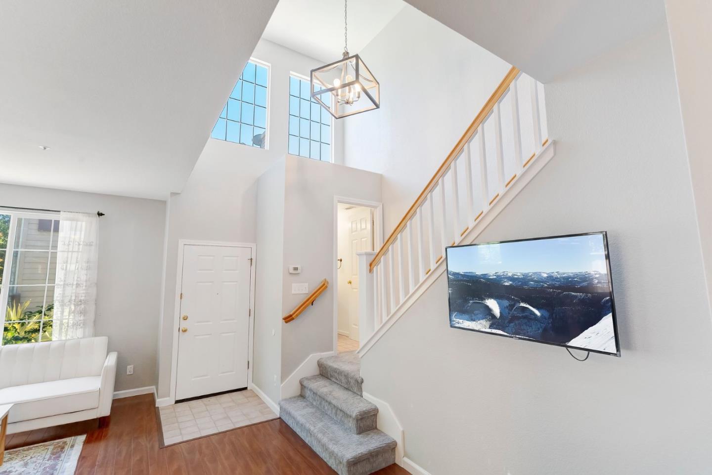 Detail Gallery Image 13 of 24 For 7445 Brigadoon Way, Dublin,  CA 94568 - 3 Beds | 2/1 Baths