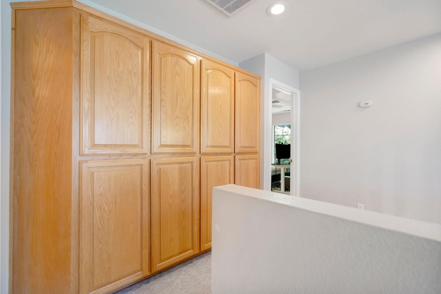 Detail Gallery Image 16 of 24 For 7445 Brigadoon Way, Dublin,  CA 94568 - 3 Beds | 2/1 Baths