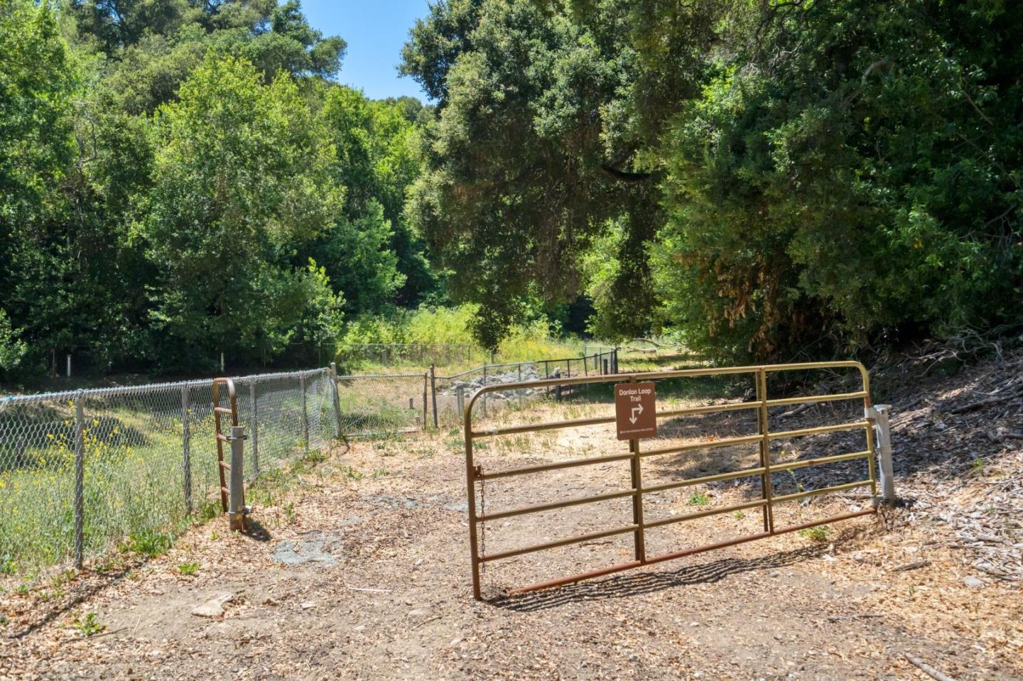 Detail Gallery Image 24 of 24 For 7445 Brigadoon Way, Dublin,  CA 94568 - 3 Beds | 2/1 Baths