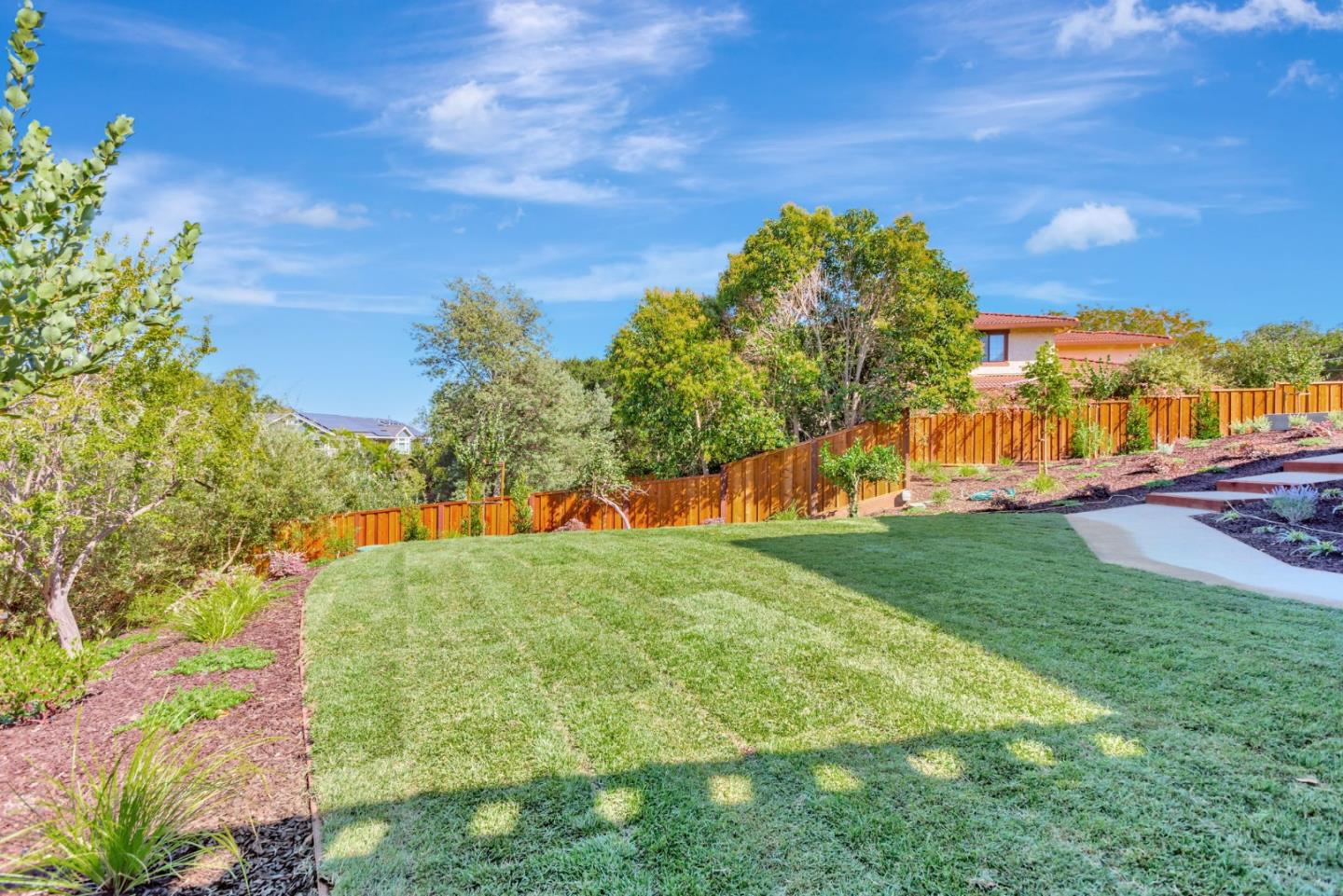 Detail Gallery Image 53 of 58 For 1019 Wilmington Way, Redwood City,  CA 94062 - 4 Beds | 4/1 Baths
