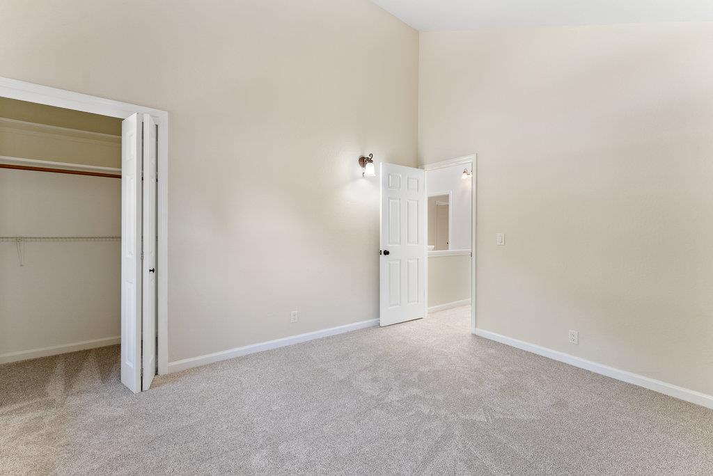 Detail Gallery Image 25 of 39 For 204 Oak Way, Santa Cruz,  CA 95065 - 3 Beds | 2/1 Baths