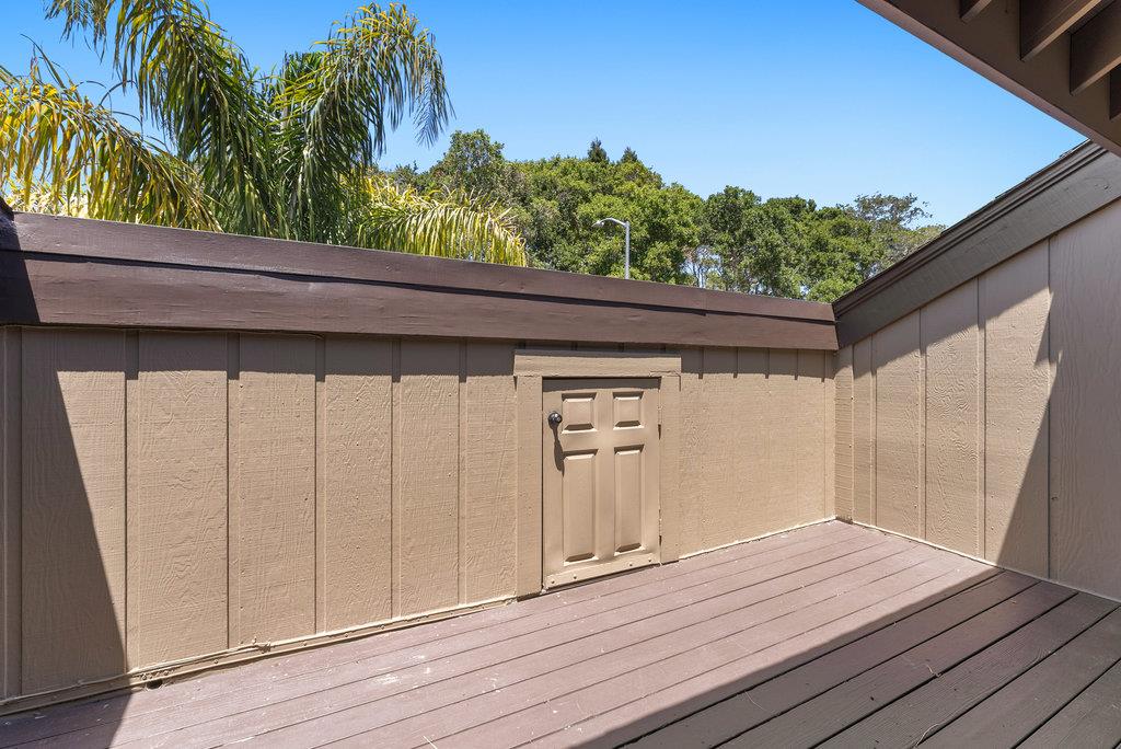 Detail Gallery Image 26 of 39 For 204 Oak Way, Santa Cruz,  CA 95065 - 3 Beds | 2/1 Baths
