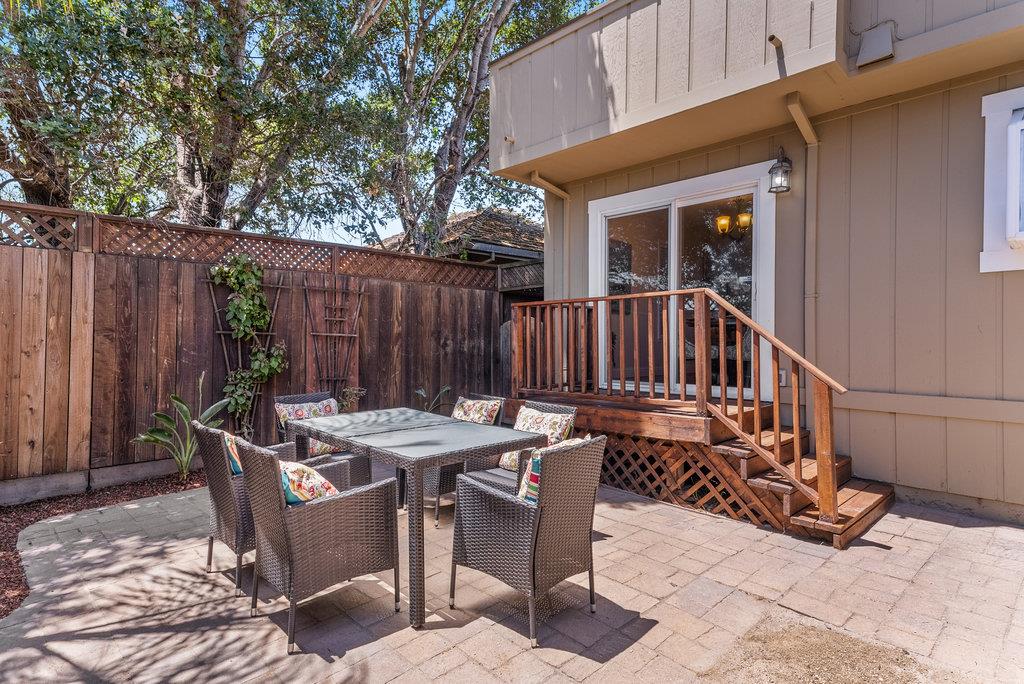 Detail Gallery Image 33 of 39 For 204 Oak Way, Santa Cruz,  CA 95065 - 3 Beds | 2/1 Baths