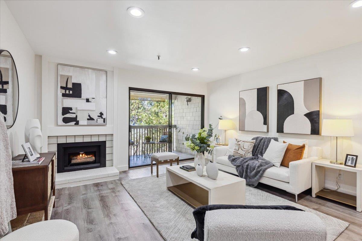 Detail Gallery Image 10 of 40 For 49 Showers Dr #A335,  Mountain View,  CA 94040 - 2 Beds | 2 Baths