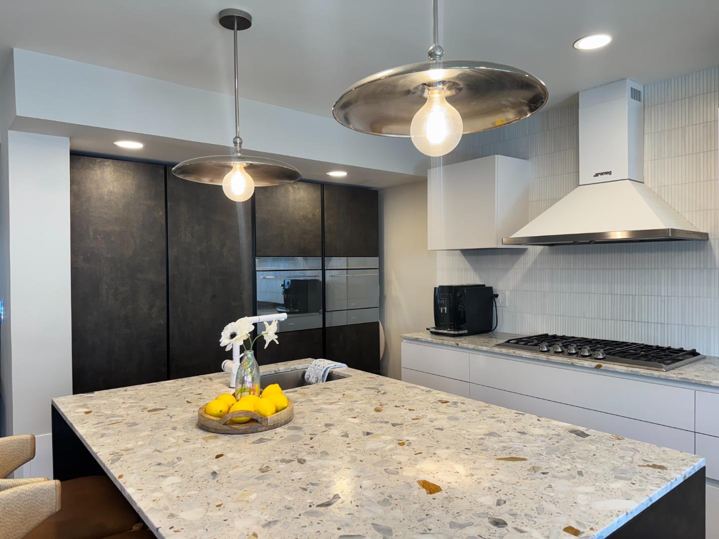 Detail Gallery Image 14 of 57 For 4655 Columbia River Ct, San Jose,  CA 95136 - 4 Beds | 2/1 Baths