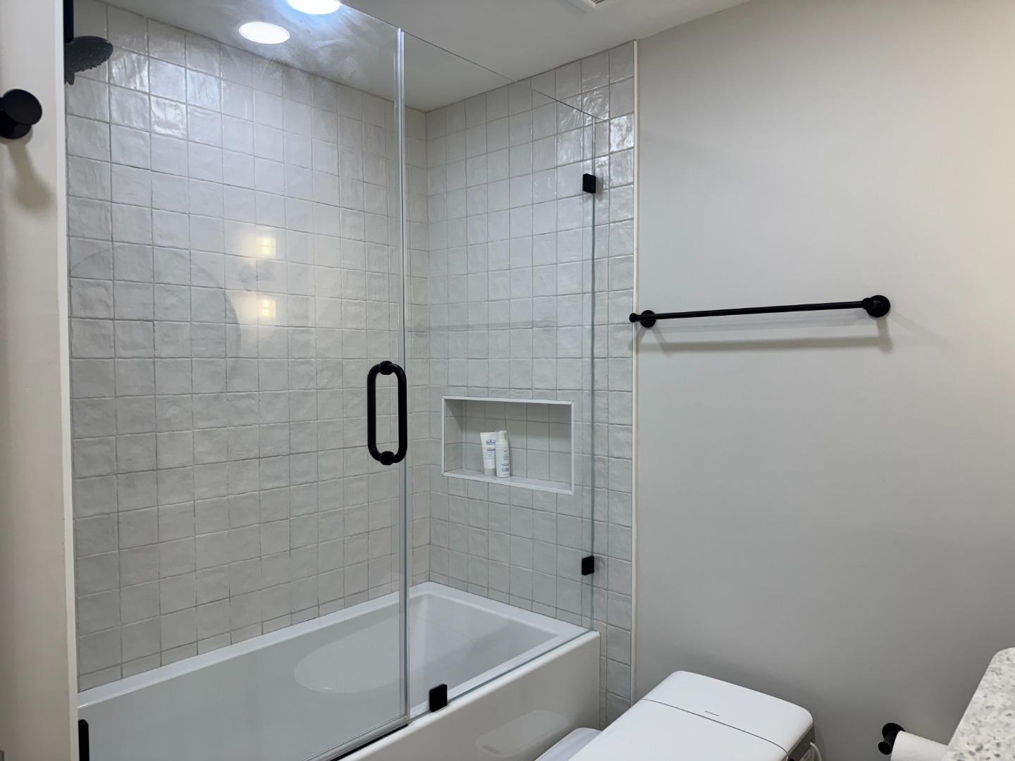 Detail Gallery Image 23 of 57 For 4655 Columbia River Ct, San Jose,  CA 95136 - 4 Beds | 2/1 Baths
