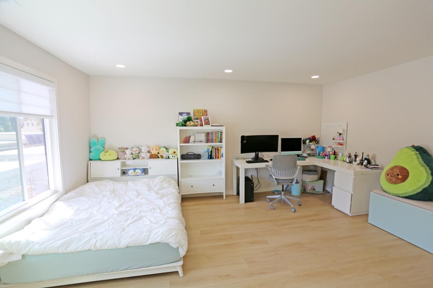 Detail Gallery Image 34 of 57 For 4655 Columbia River Ct, San Jose,  CA 95136 - 4 Beds | 2/1 Baths